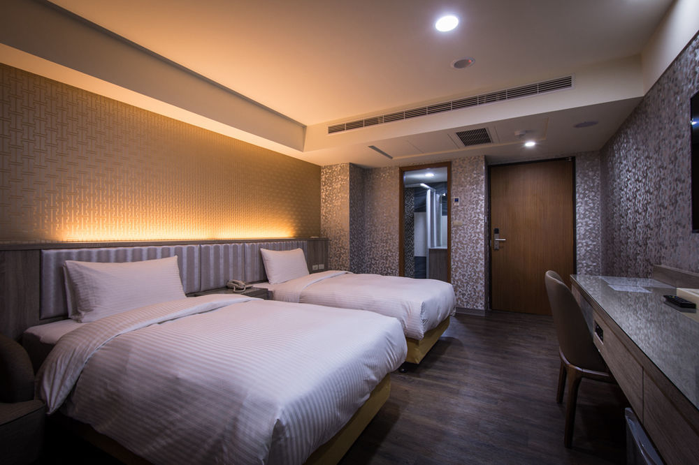 Mei Hotel Taichung Exterior photo